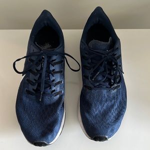 Men’s NIKE Air Zoom Pegasus 36; Size 11- Mens